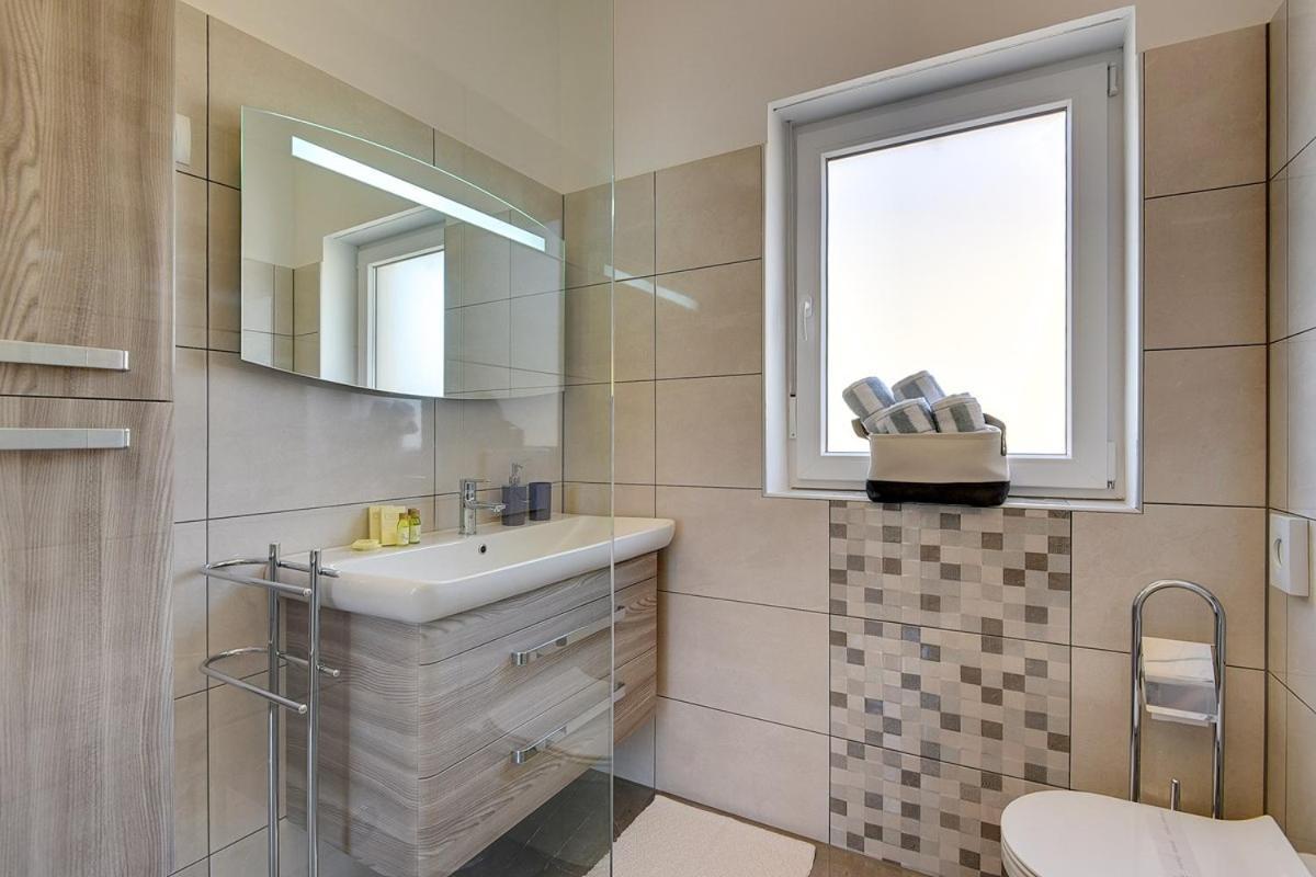 Villa Sunny Home Vodnjan Ngoại thất bức ảnh