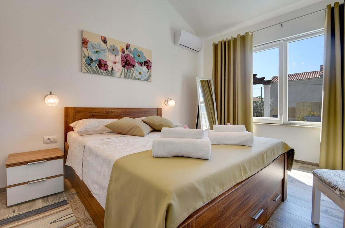 Villa Sunny Home Vodnjan Ngoại thất bức ảnh