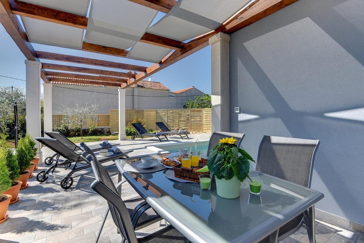 Villa Sunny Home Vodnjan Ngoại thất bức ảnh