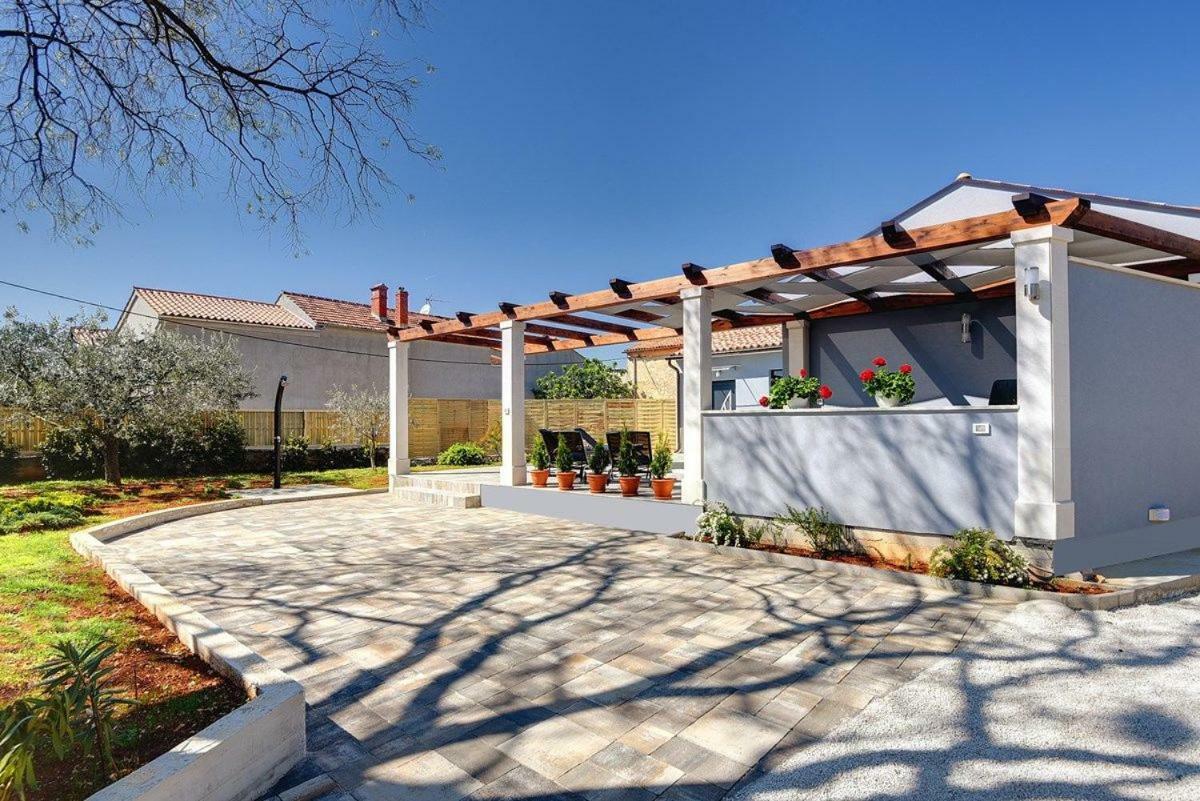 Villa Sunny Home Vodnjan Ngoại thất bức ảnh